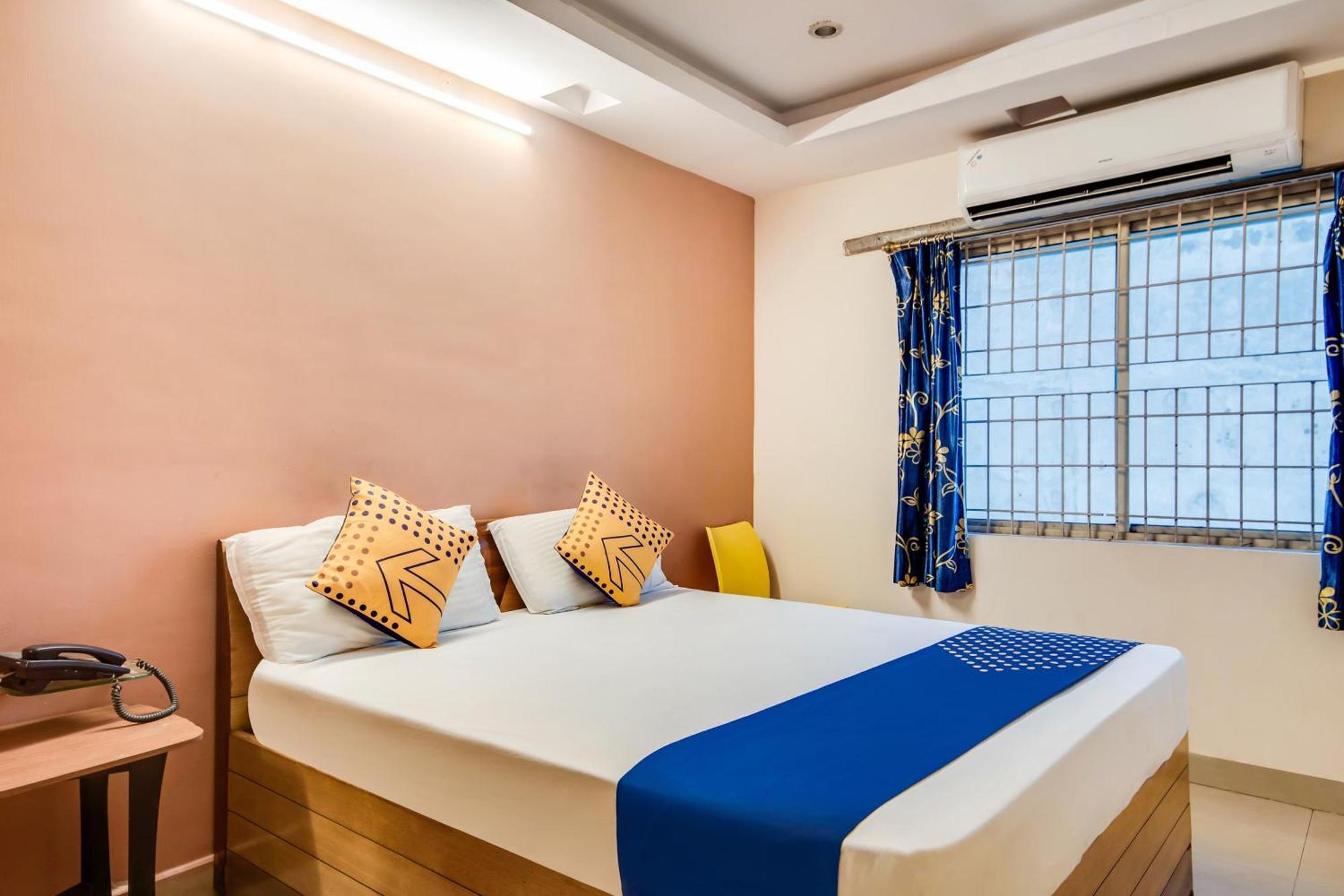 Hotel SPOT ON 76264 Sgs Residency Visakhapatnam Exterior foto